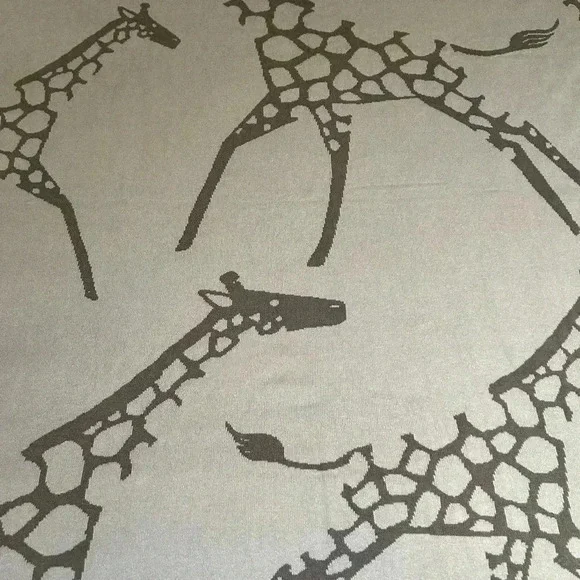 Pottery barn kids giraffe blanket - Picture 3 of 6